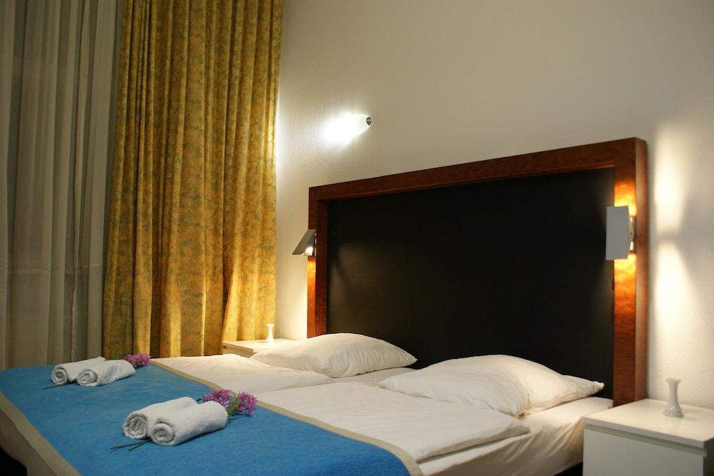 ברלין Hotel Garni Aaberna חדר תמונה