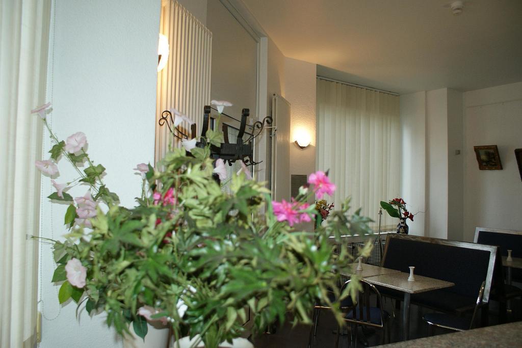 ברלין Hotel Garni Aaberna מראה חיצוני תמונה