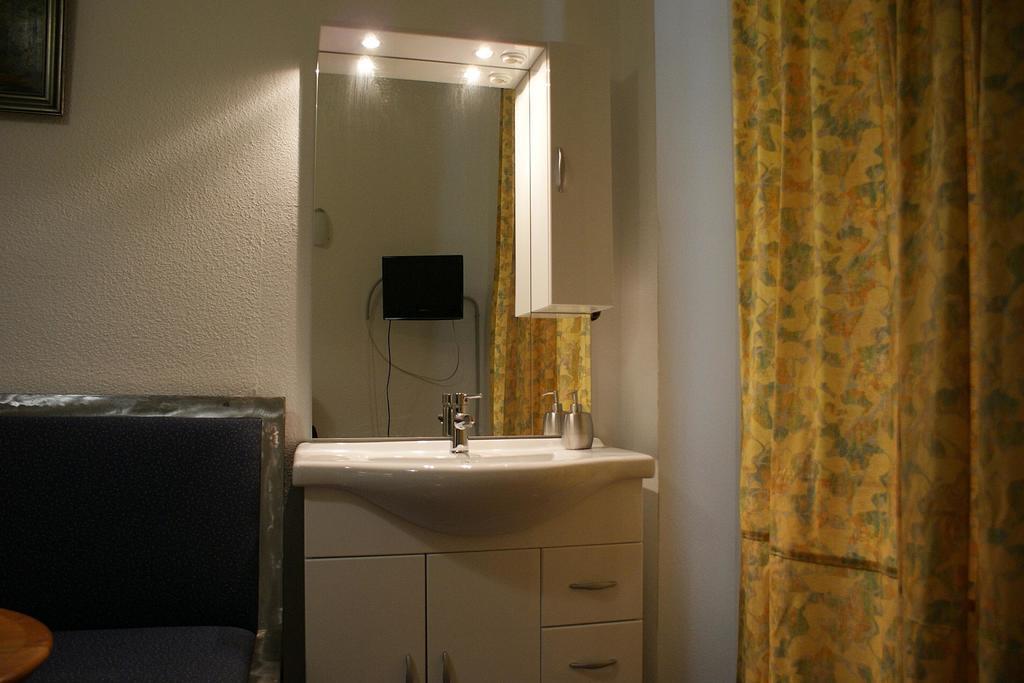 ברלין Hotel Garni Aaberna חדר תמונה
