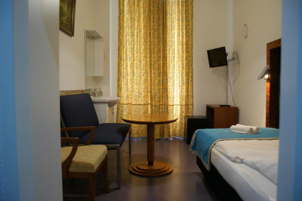 ברלין Hotel Garni Aaberna חדר תמונה